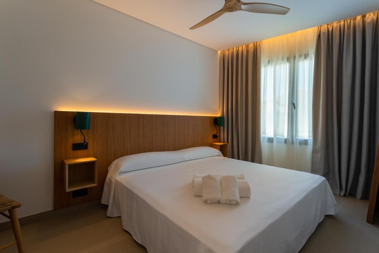 Hotel Apartamentos Hamus Conil De La Frontera Dış mekan fotoğraf